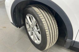 valkoinen Audi Q3 2021 kuva 10.