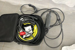 valkoinen Audi Q3 2021 kuva 14.