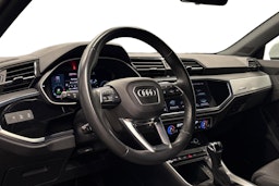 valkoinen Audi Q3 2021 kuva 3.