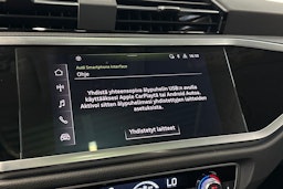 valkoinen Audi Q3 2021 kuva 25.