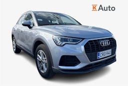 harmaa Audi Q3 2022 kuva 1.