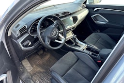 harmaa Audi Q3 2022 kuva 3.