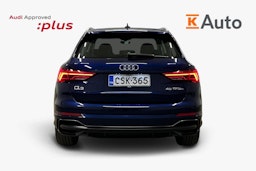 sininen Audi Q3 2022 kuva 3.