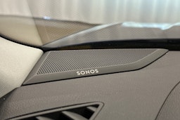 sininen Audi Q3 2022 kuva 15.