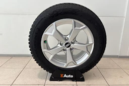 Musta Audi Q3 2022 kuva 11.