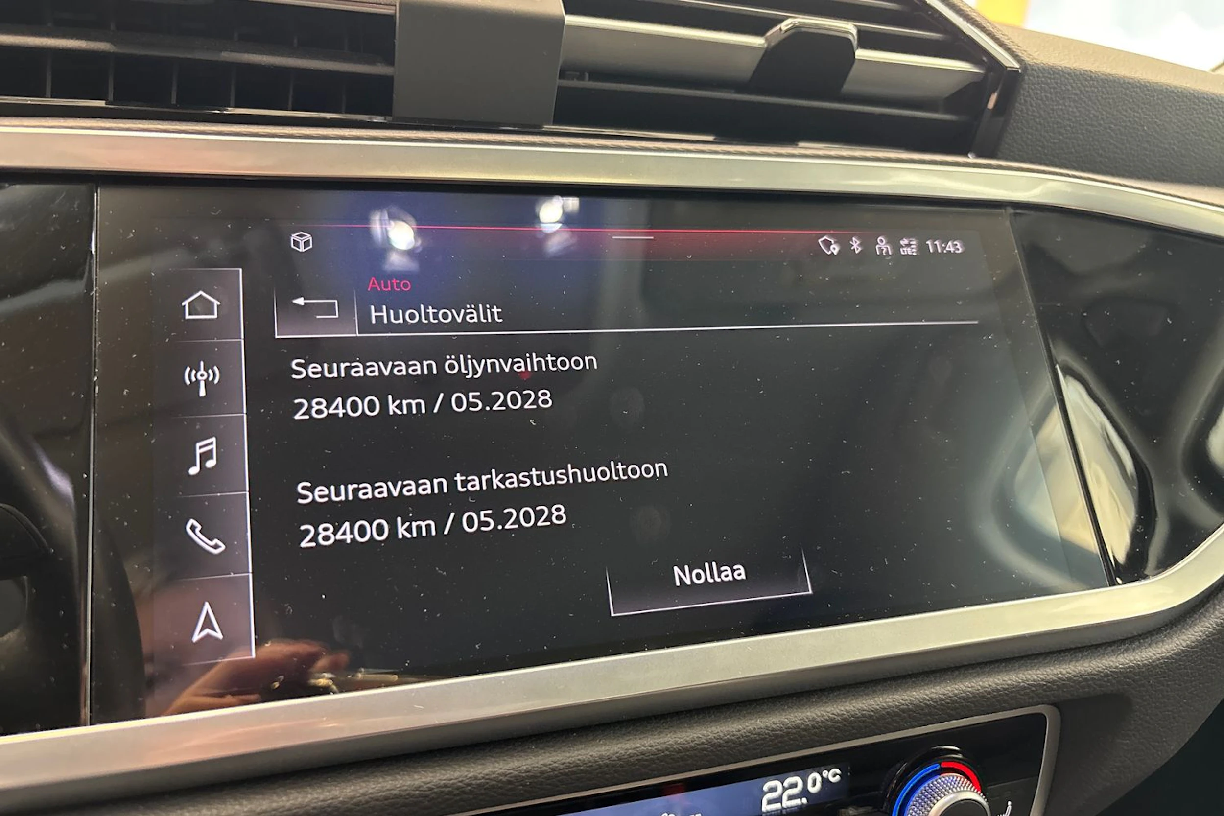 Musta Audi Q3 2022 kuva 29.