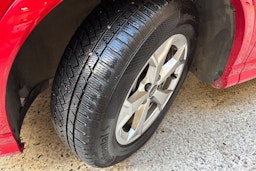 punainen Audi Q3 2022 kuva 10.