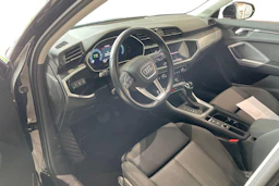 Audi Q3 2022 kuva 3.