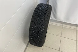 musta Audi Q3 2022 kuva 23.
