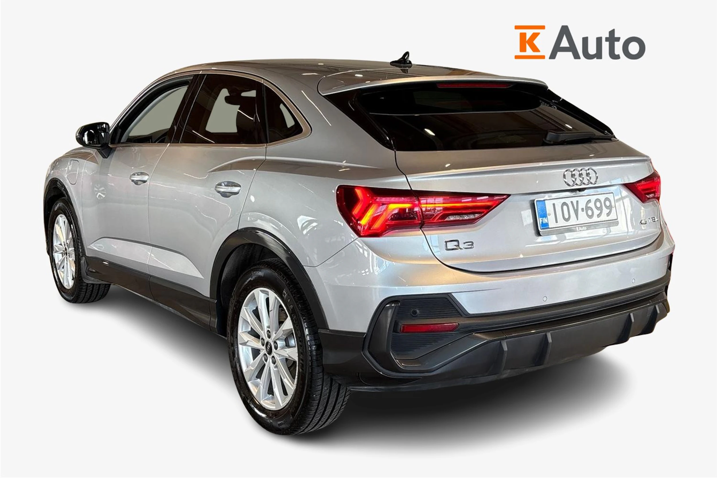 Hopea Audi Q3 2022 kuva 3.