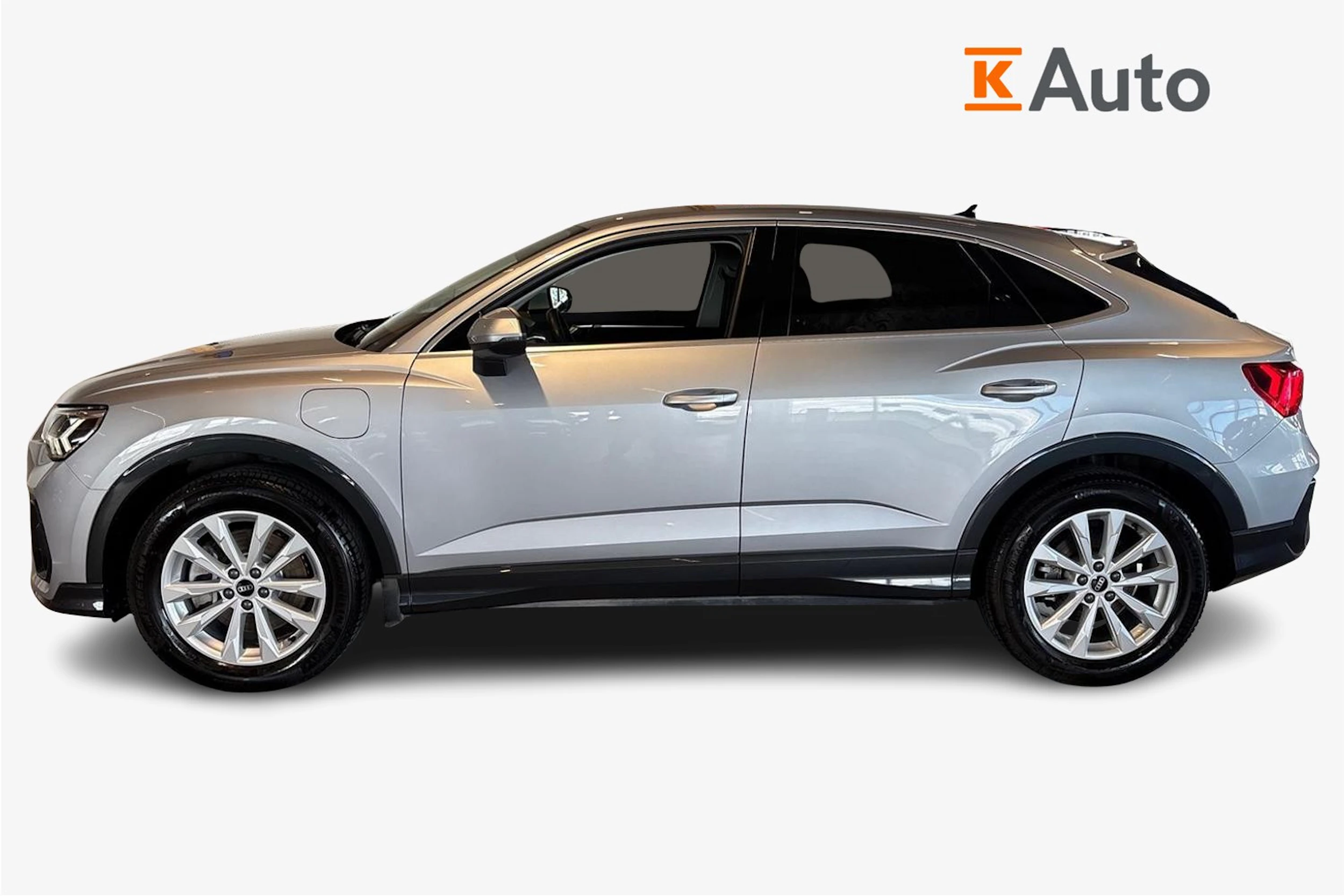 Hopea Audi Q3 2022 kuva 7.