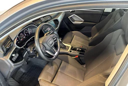 Hopea Audi Q3 2022 kuva 8.