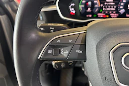 Hopea Audi Q3 2022 kuva 18.