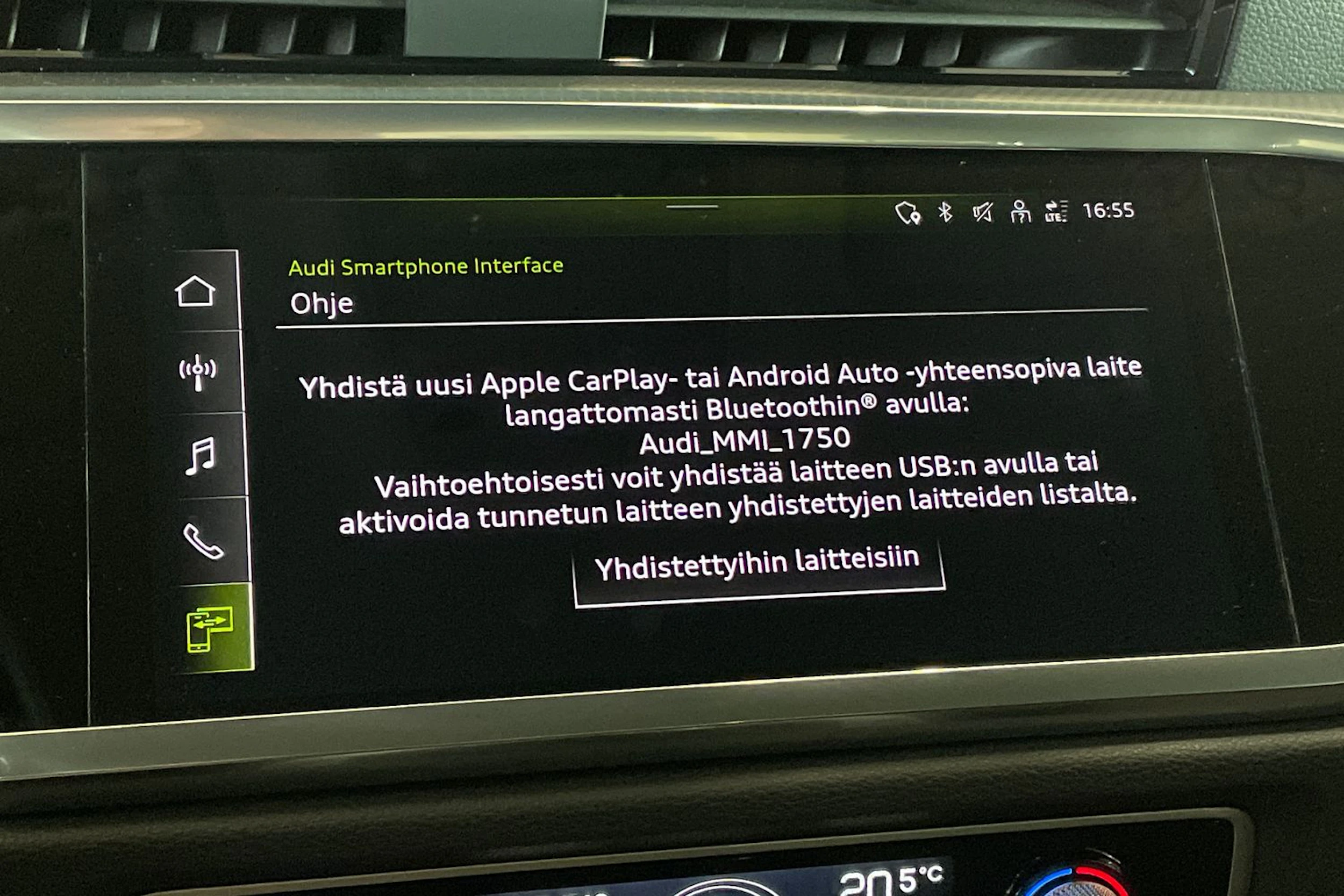 valkoinen Audi Q3 2022 kuva 25.