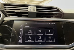 valkoinen Audi Q3 2022 kuva 20.