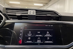 valkoinen Audi Q3 2022 kuva 22.