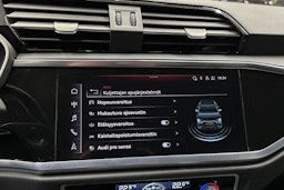 valkoinen Audi Q3 2022 kuva 17.