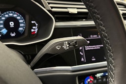 valkoinen Audi Q3 2022 kuva 22.