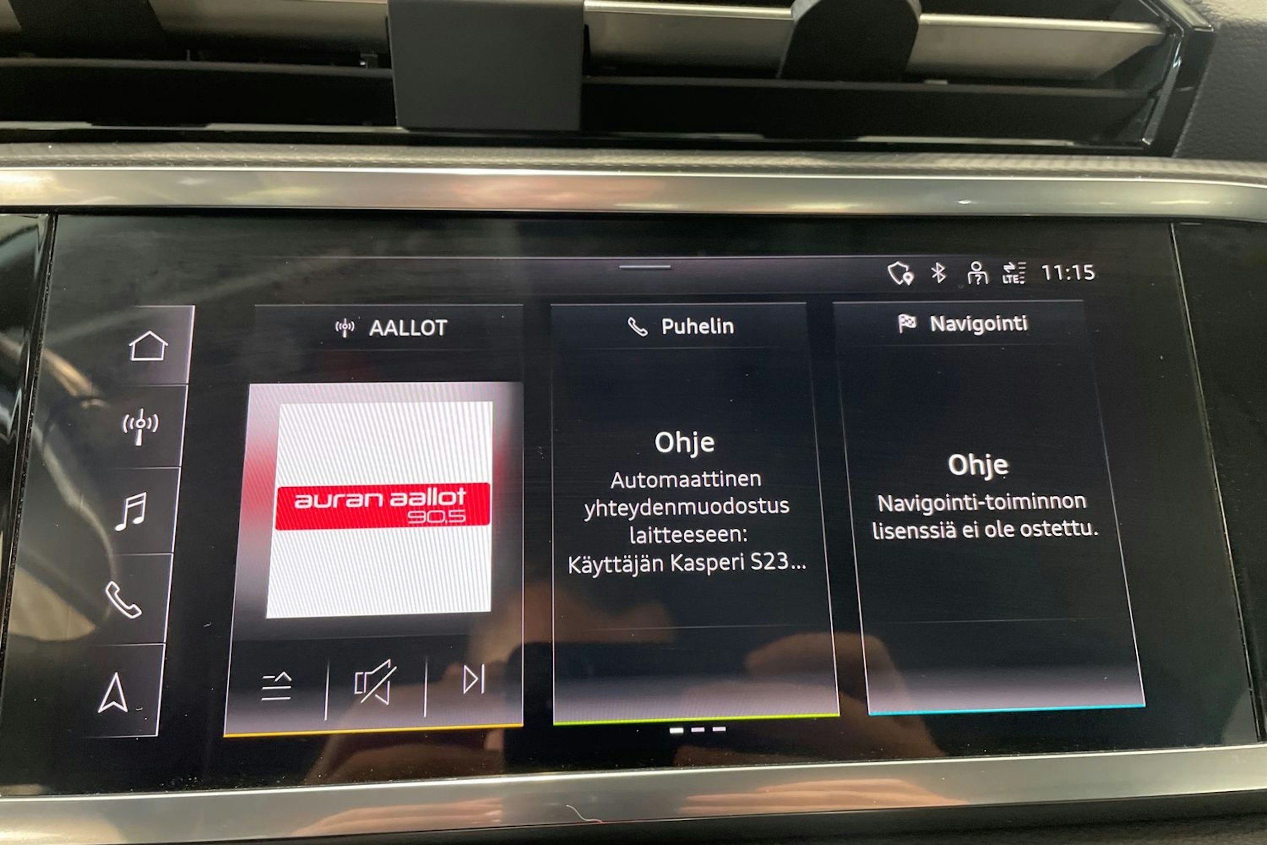valkoinen Audi Q3 2022 kuva 23.