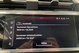 valkoinen Audi Q3 2022 kuva 31.