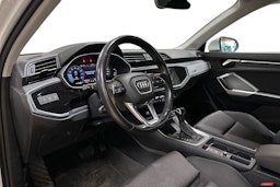 valkoinen Audi Q3 2022 kuva 3.