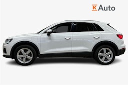 valkoinen Audi Q3 2023 kuva 5.