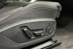 valkoinen Audi Q3 2023 kuva 12.