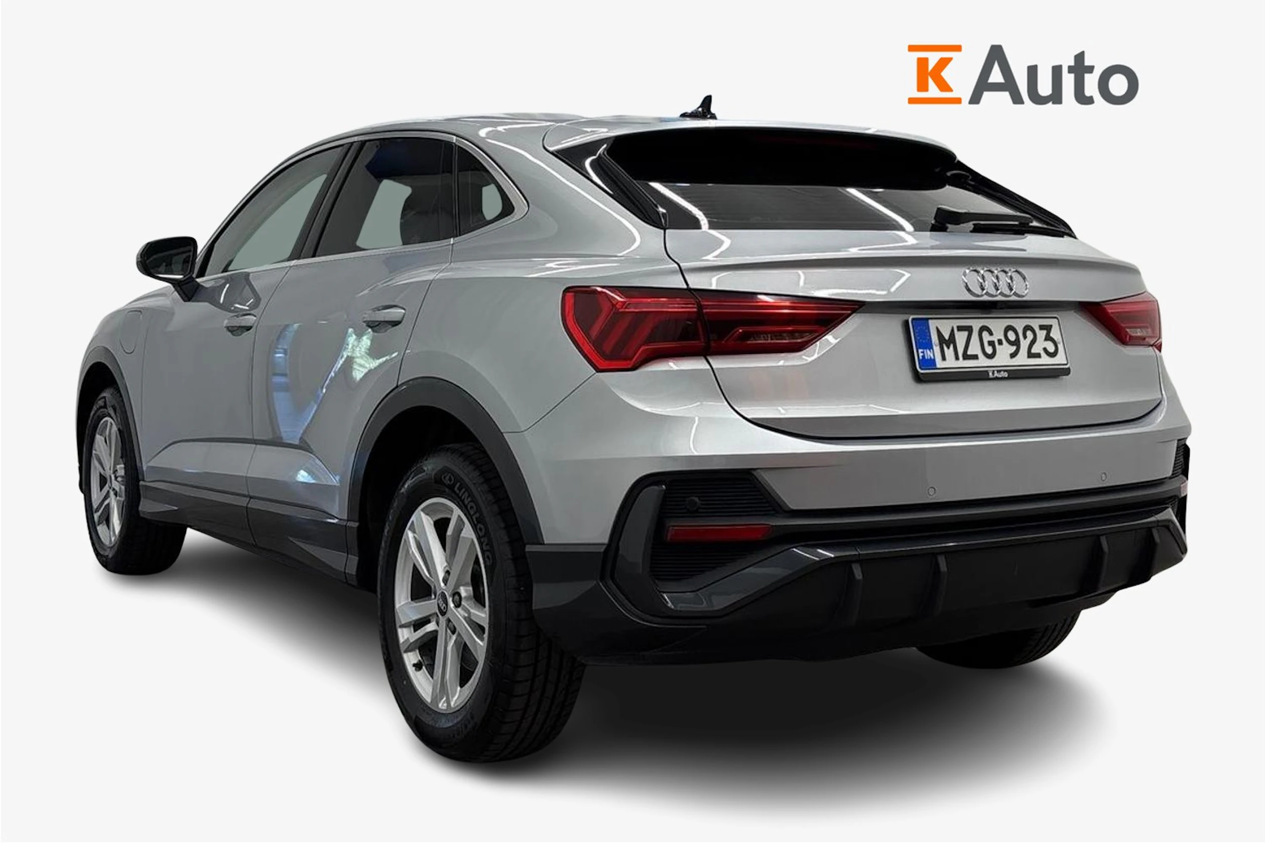 met. hopea Audi Q3 2022 kuva 2.