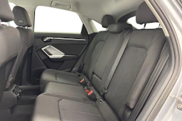met. hopea Audi Q3 2022 kuva 8.