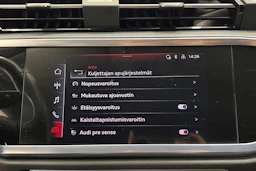 met. hopea Audi Q3 2022 kuva 20.
