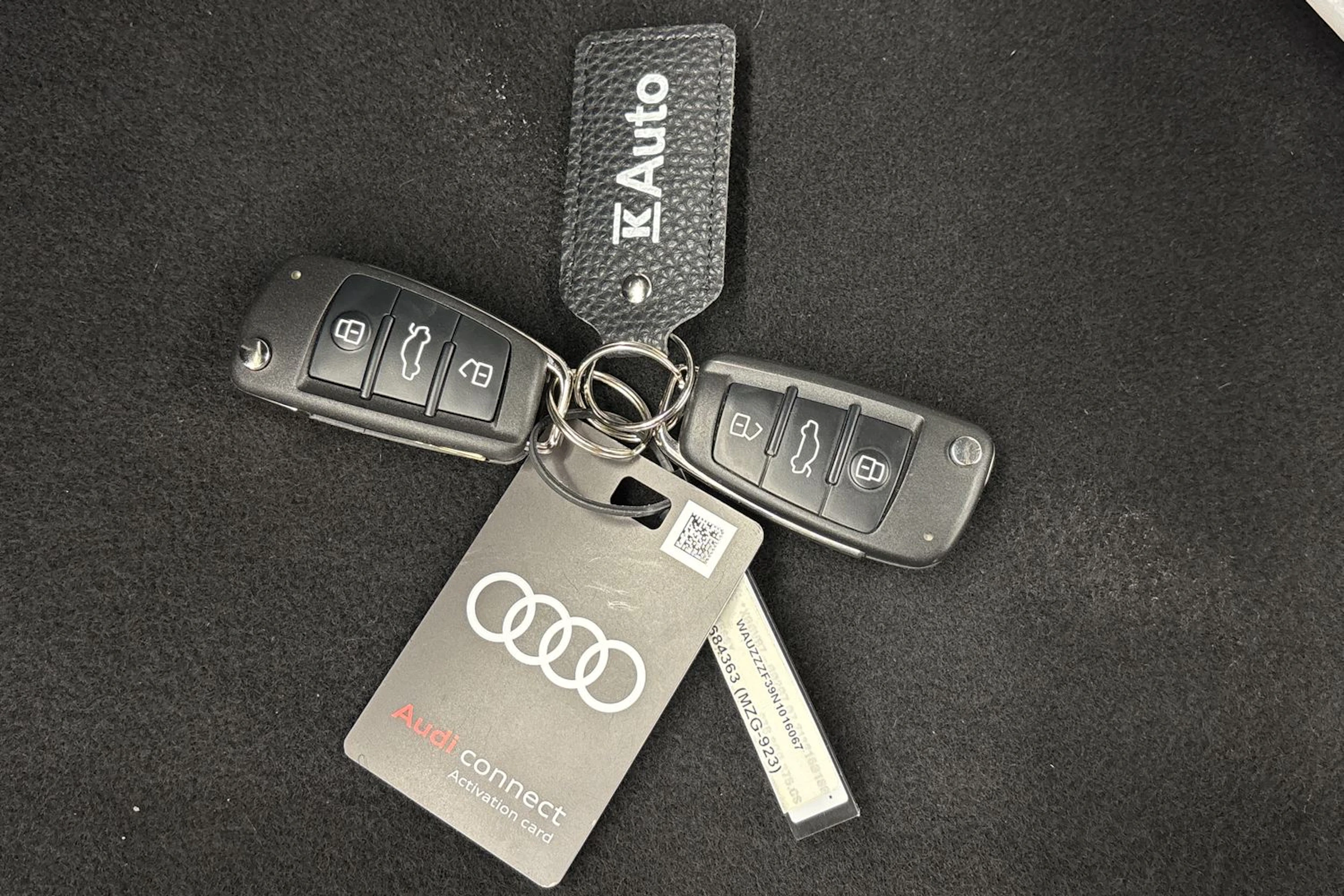 met. hopea Audi Q3 2022 kuva 26.