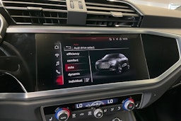Harmaa Audi Q3 2022 kuva 19.