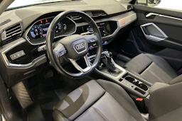 harmaa Audi Q3 2022 kuva 3.