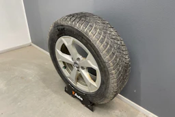 valkoinen Audi Q3 2022 kuva 11.