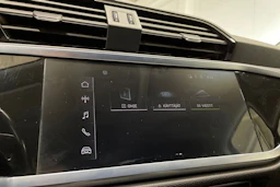 valkoinen Audi Q3 2022 kuva 15.