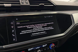 musta Audi Q3 2022 kuva 22.