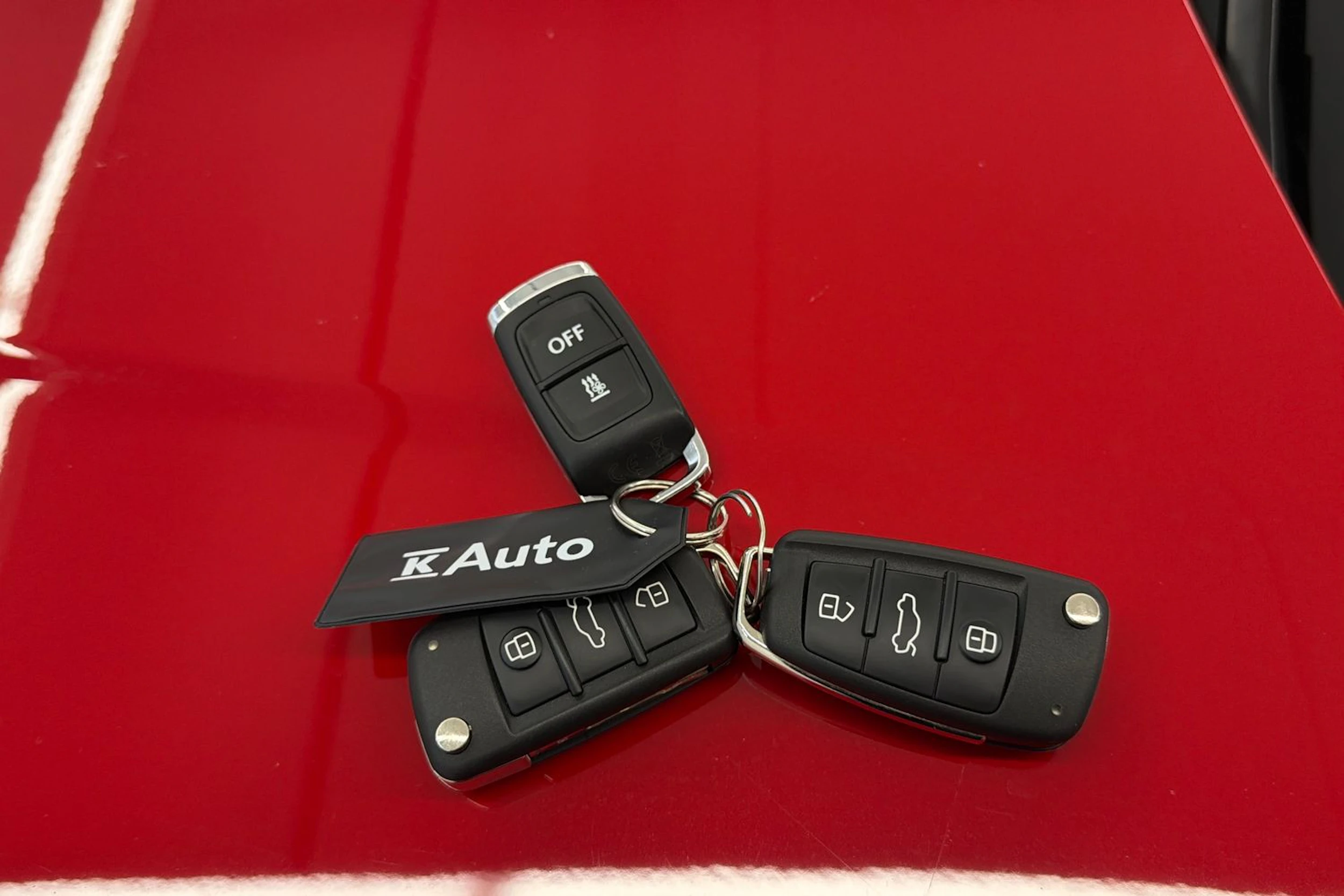 punainen Audi Q3 2022 kuva 28.