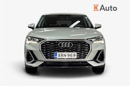 Harmaa Audi Q3 2022 kuva 5.