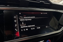 Harmaa Audi Q3 2022 kuva 20.