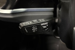 Harmaa Audi Q3 2022 kuva 27.