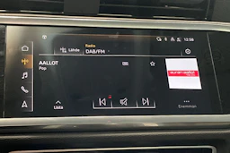 valkoinen Audi Q3 2022 kuva 21.