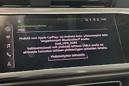 valkoinen Audi Q3 2022 kuva 23.