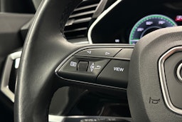 sininen Audi Q3 2022 kuva 20.