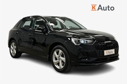 musta Audi Q3 2023 kuva 1.