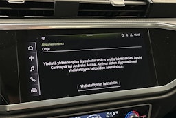 musta Audi Q3 2023 kuva 20.
