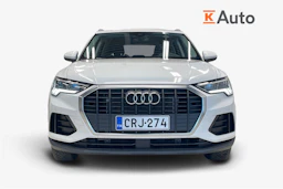 valkoinen Audi Q3 2023 kuva 4.