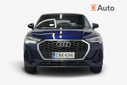 sininen Audi Q3 2023 kuva 5.