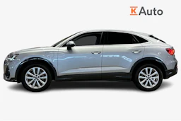 harmaa Audi Q3 2024 kuva 9.