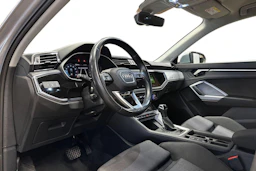 harmaa Audi Q3 2024 kuva 11.