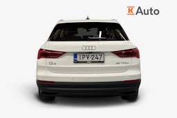 valkoinen Audi Q3 2023 kuva 3.